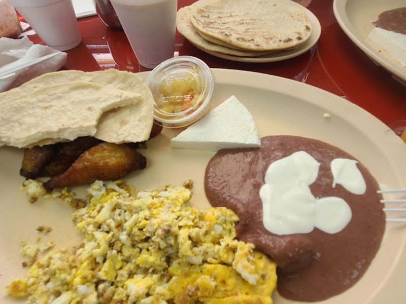 Nueva San Salvador II food